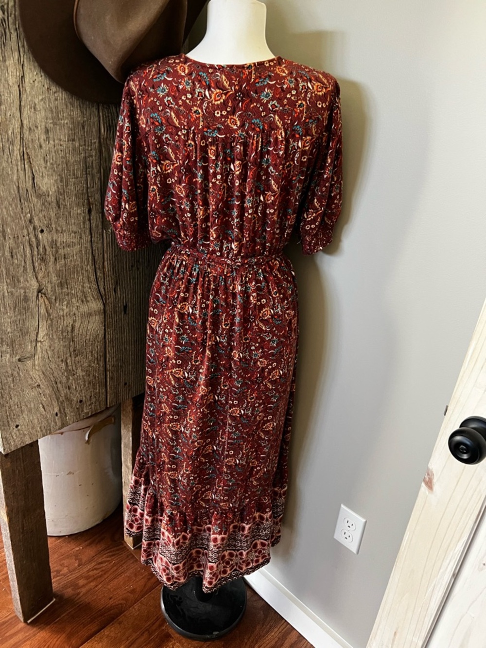 Knox Rose Rust Floral Wrap Maxi Dress - Picture 2 of 9